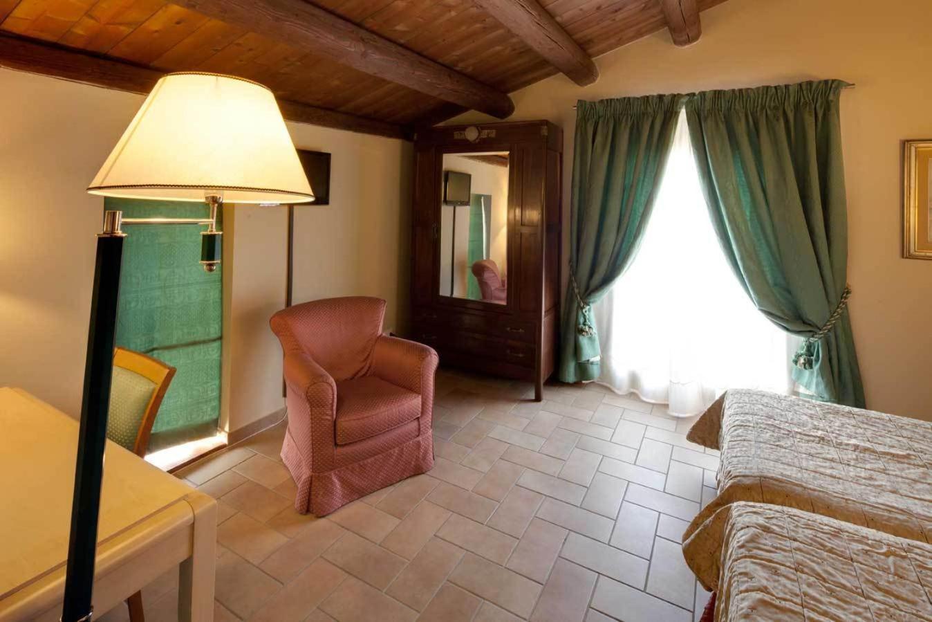 Hotel Residence Diamantina Ферара Екстериор снимка
