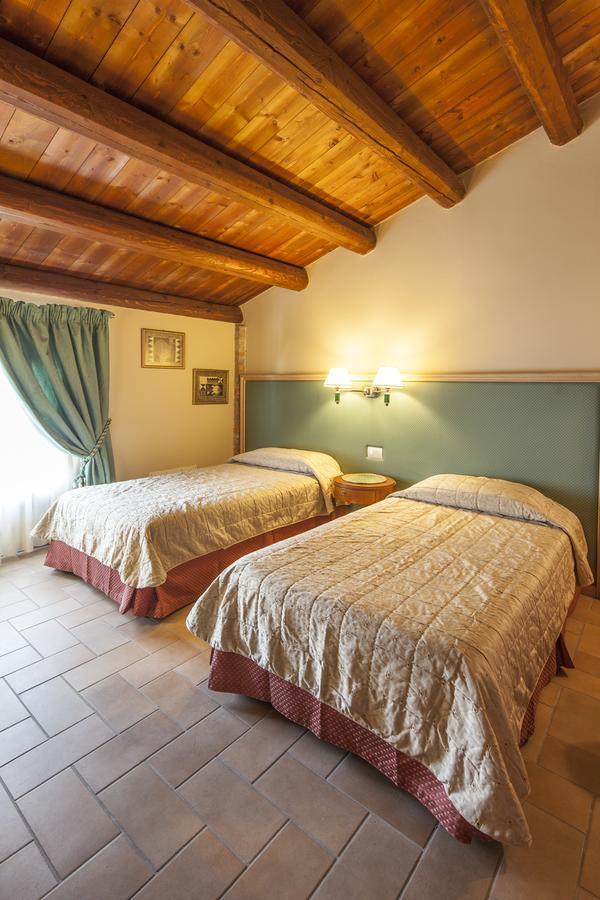 Hotel Residence Diamantina Ферара Екстериор снимка