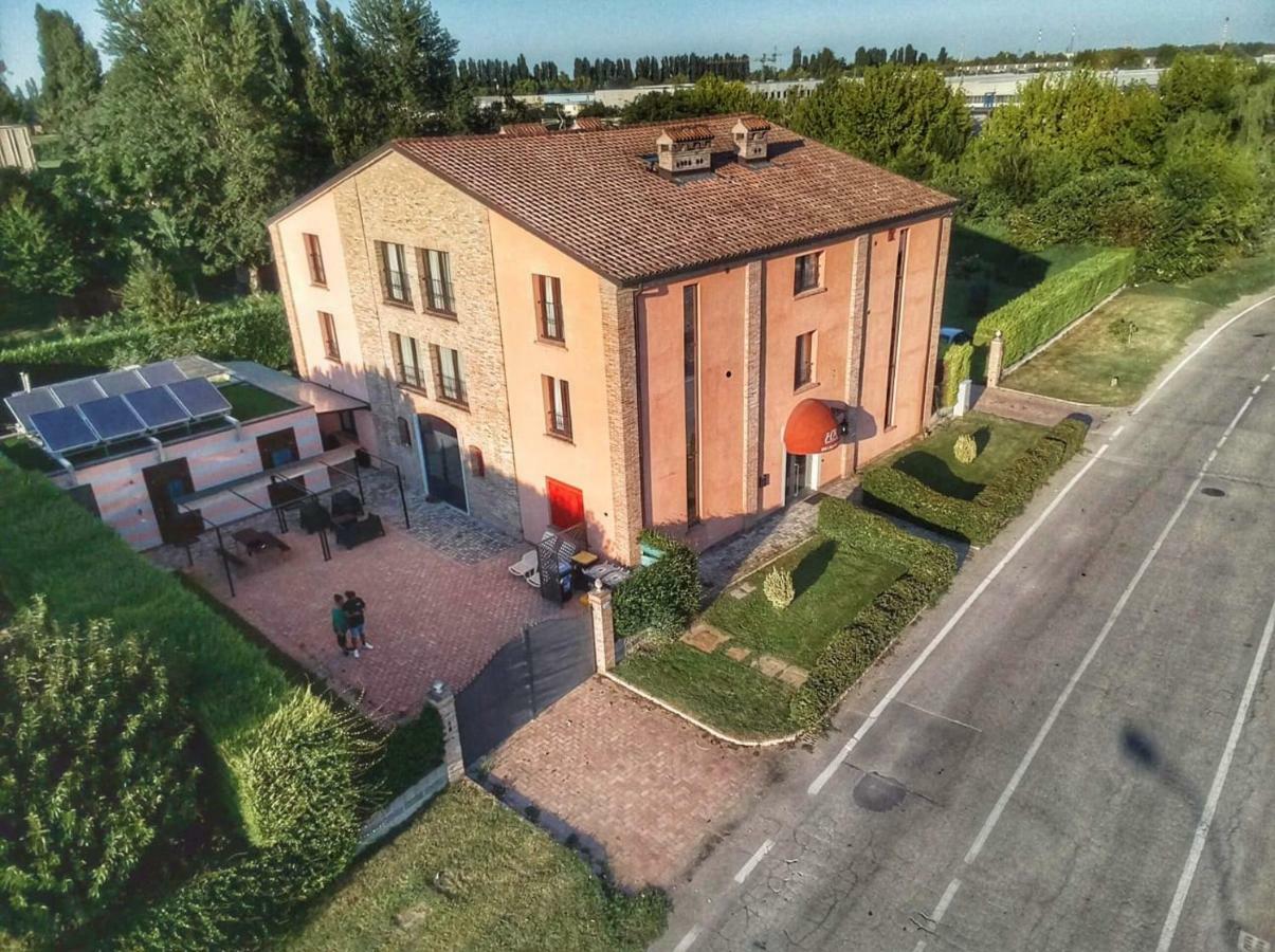 Hotel Residence Diamantina Ферара Екстериор снимка